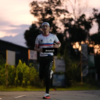 Runner Photo 9099480
