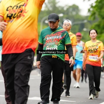 Runner Photo 9099785
