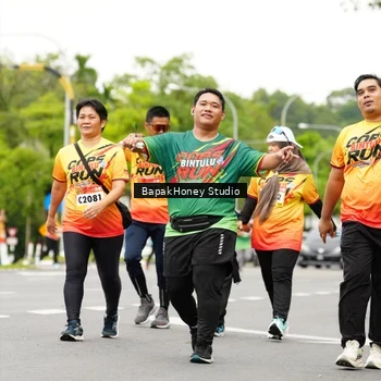 Runner Photo 9099821