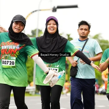 Runner Photo 9099849