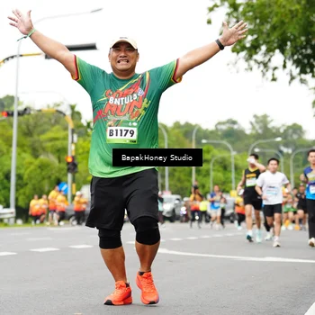 Runner Photo 9100045