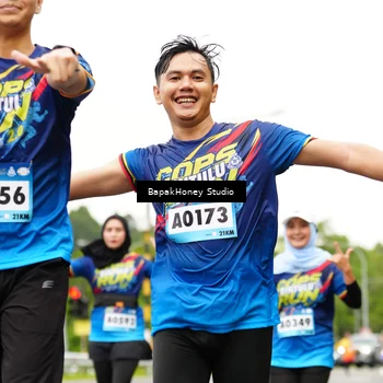 Runner Photo 9100064