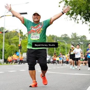 Runner Photo 9100084