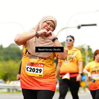 Runner Photo 9100143
