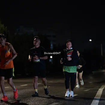 Runner Photo 9100145