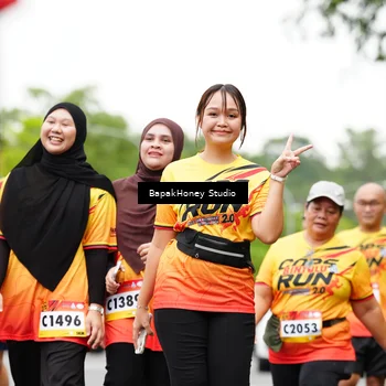 Runner Photo 9100353