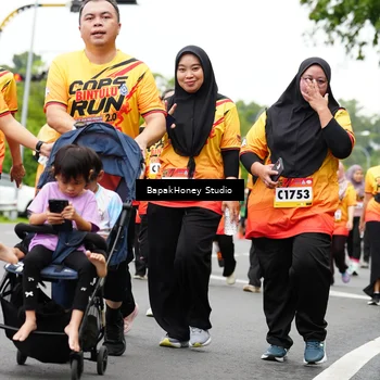 Runner Photo 9100404