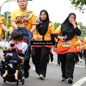 Runner Photo 9100411