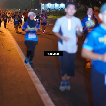 Runner Photo 9100427