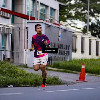 Runner Photo 9100442