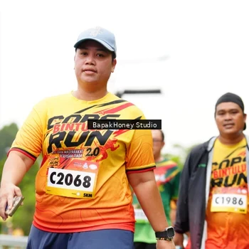 Runner Photo 9100504