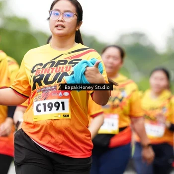 Runner Photo 9100562