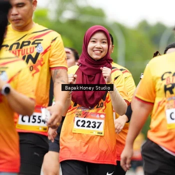 Runner Photo 9100578