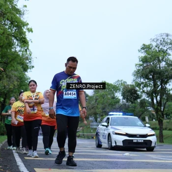 Runner Photo 9100616