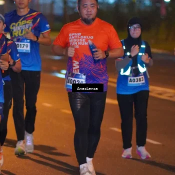 Runner Photo 9100946