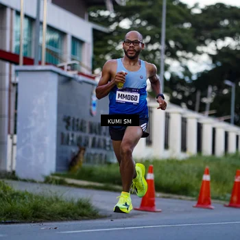 Runner Photo 9100950