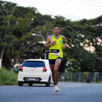 Runner Photo 9101306