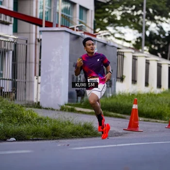 Runner Photo 9101355