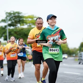 Runner Photo 9102055