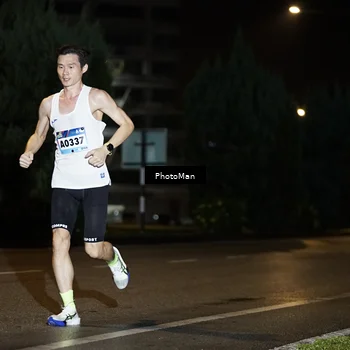 Runner Photo 9102412