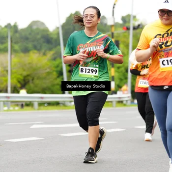 Runner Photo 9102492