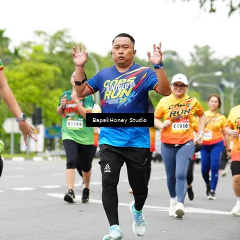 Runner Photo 9102553