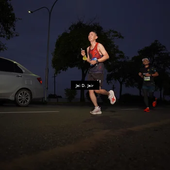 Runner Photo 9102619