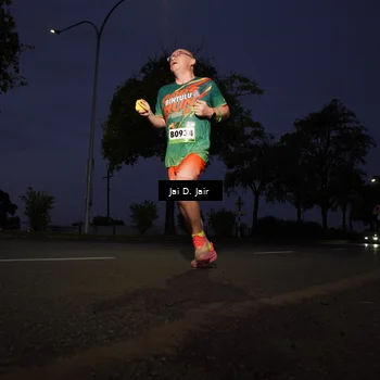 Runner Photo 9102691