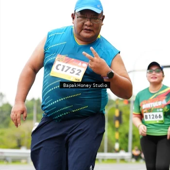 Runner Photo 9102757