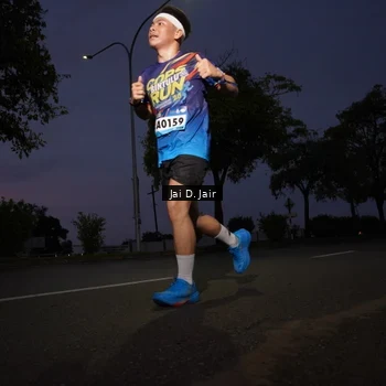 Runner Photo 9102861
