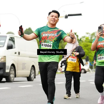 Runner Photo 9103021