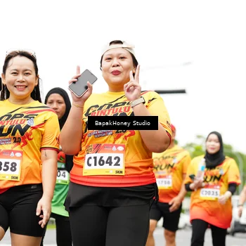 Runner Photo 9103104
