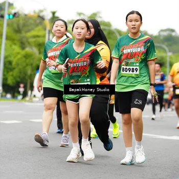 Runner Photo 9103339