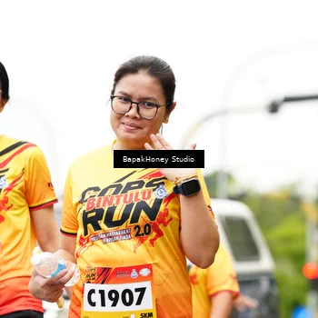 Runner Photo 9104073