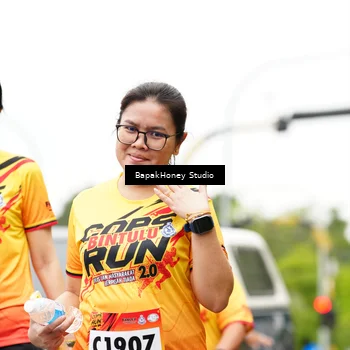 Runner Photo 9104076