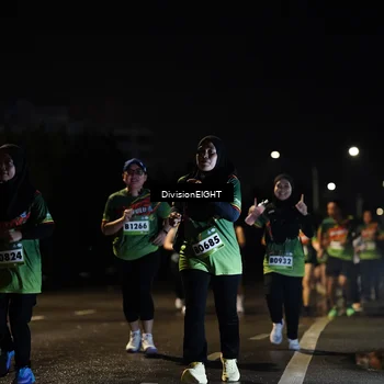 Runner Photo 9104110