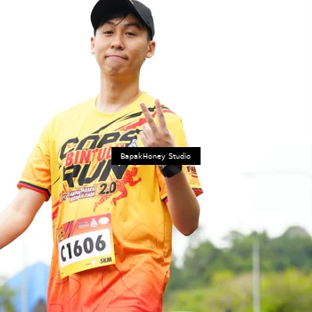 Runner Photo 9104172