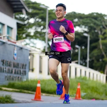 Runner Photo 9104412