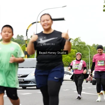 Runner Photo 9104780