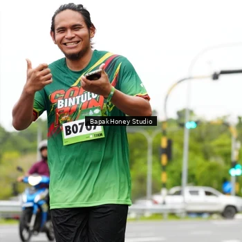 Runner Photo 9104812