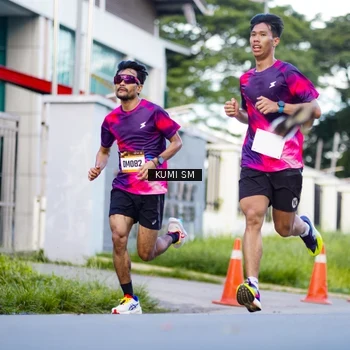 Runner Photo 9104851