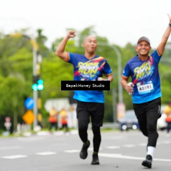 Runner Photo 9104987