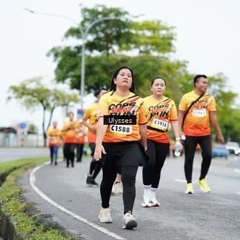 Runner Photo 9105051