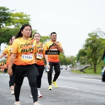 Runner Photo 9105066