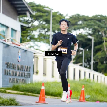 Runner Photo 9105293