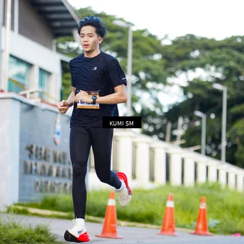 Runner Photo 9105441