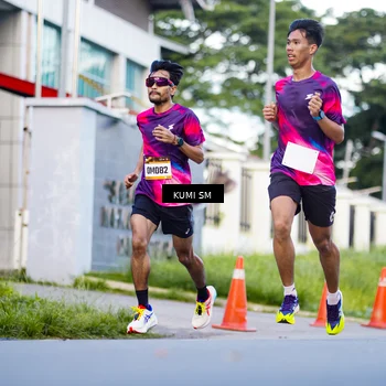 Runner Photo 9105599