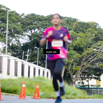 Runner Photo 9105642