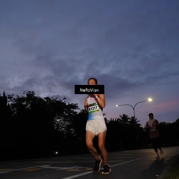 Runner Photo 9105762