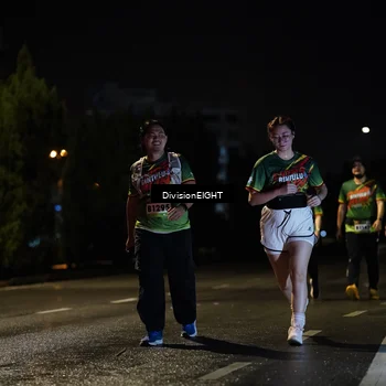 Runner Photo 9105901